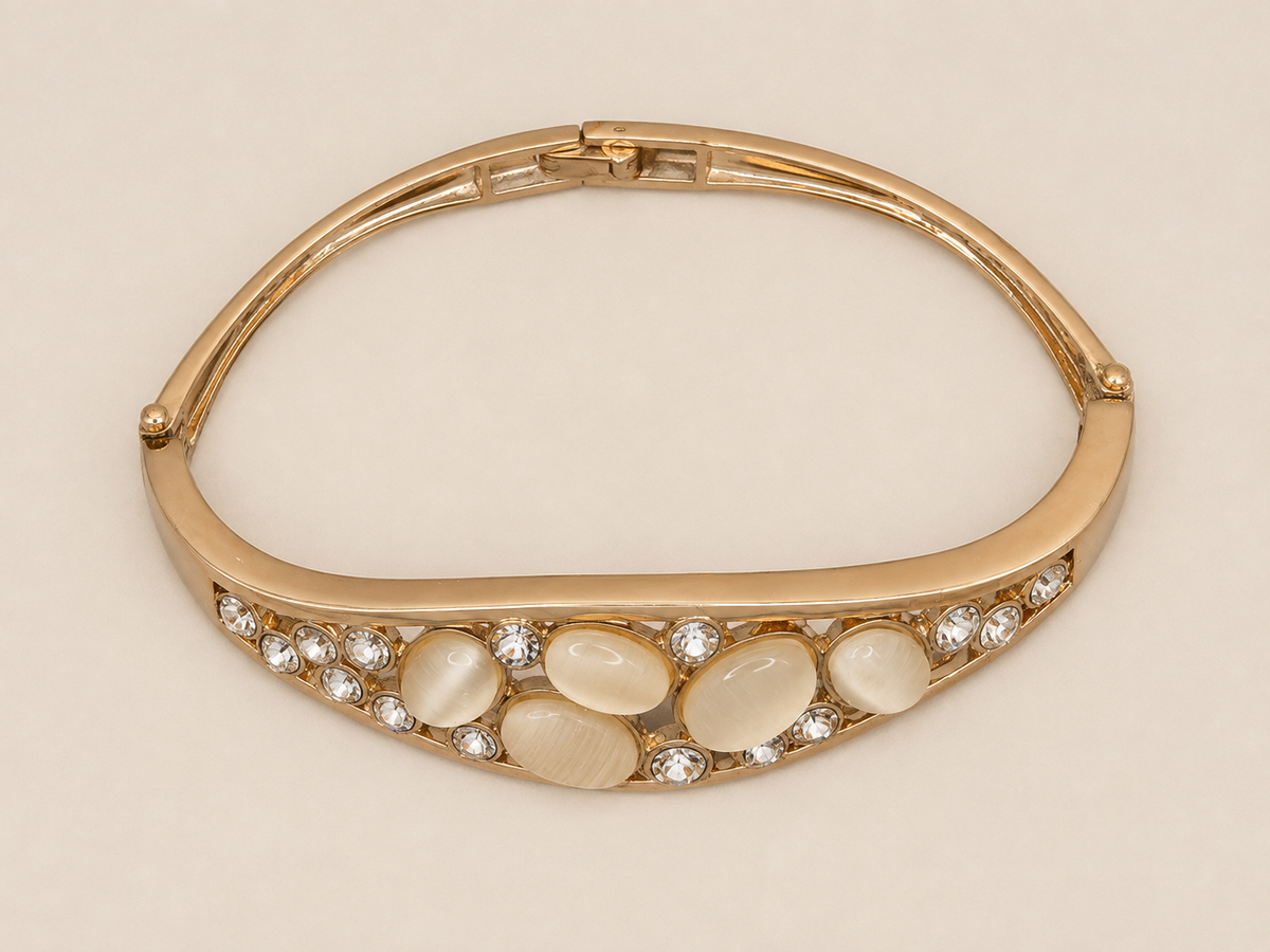 Gold Cat's Eye Oval Grid Bracelet - View 2